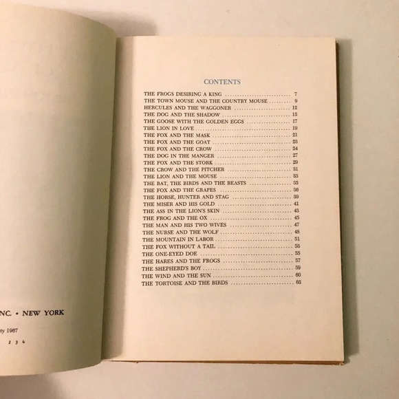 Vintage Dandelion Library Best Loved Fables of Aesop and Nonsense Alphabets - Picture 12 of 16